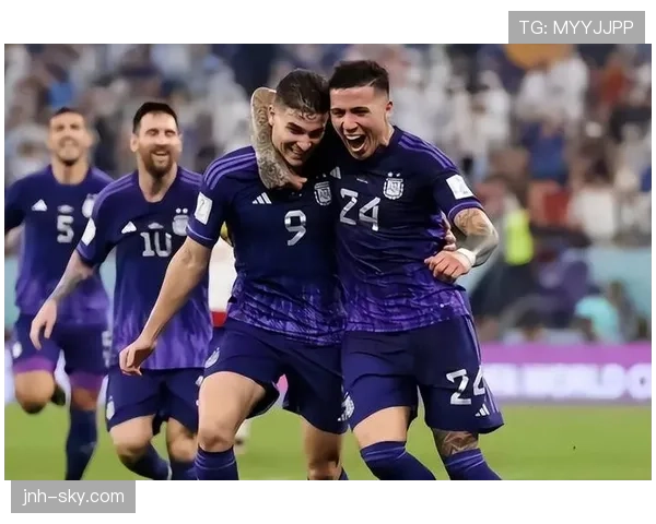 恩佐 vs 麦卡利斯特：世界杯中场组织与防守贡献对比分析