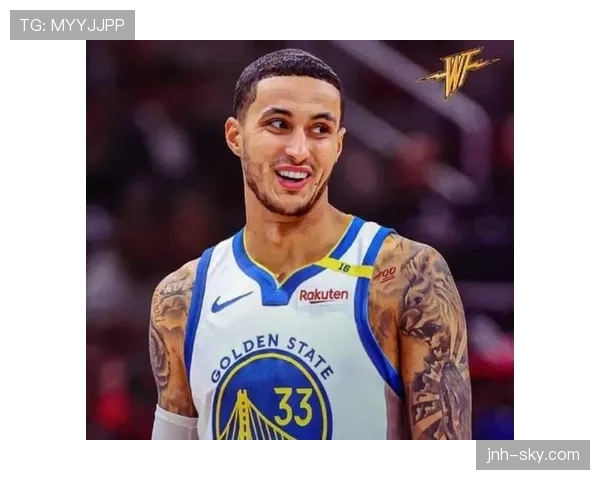 库兹马挡拆拉开空位助詹姆斯提升季后赛关键得分效率