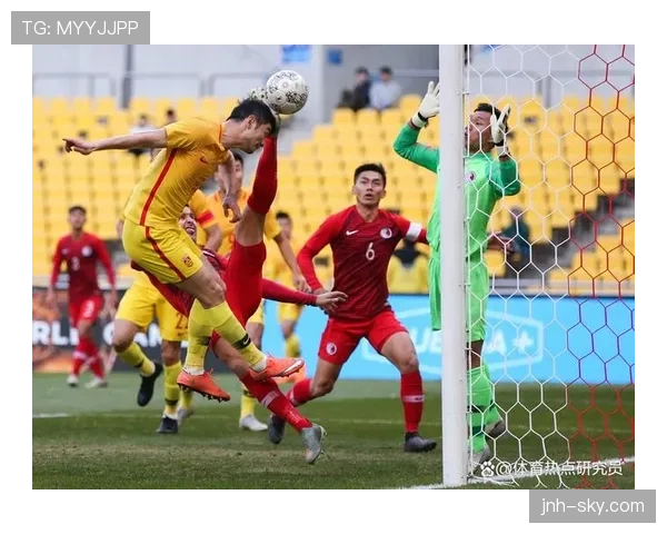 角球时为何越位规则不适用？深度解析判罚逻辑差异