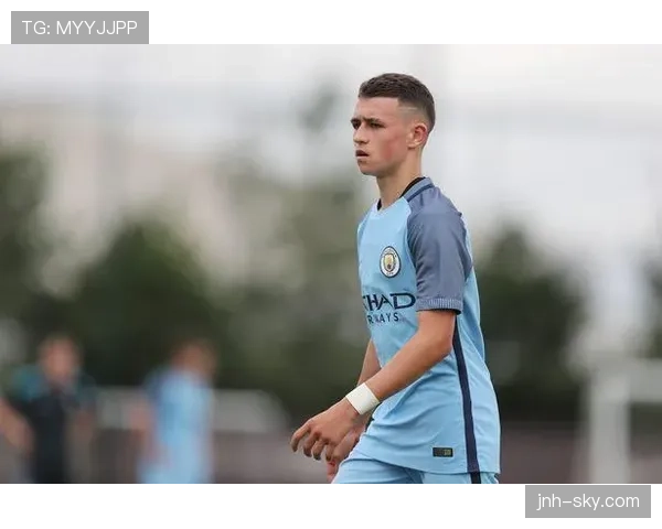 福登与伊涅斯塔：小技术维度下的现代与古典差异在哪